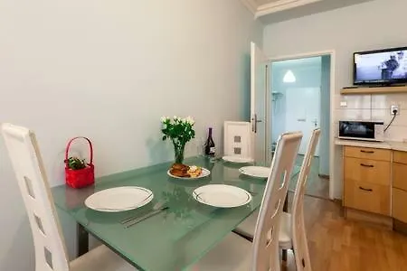 דירה Old Town Apartman